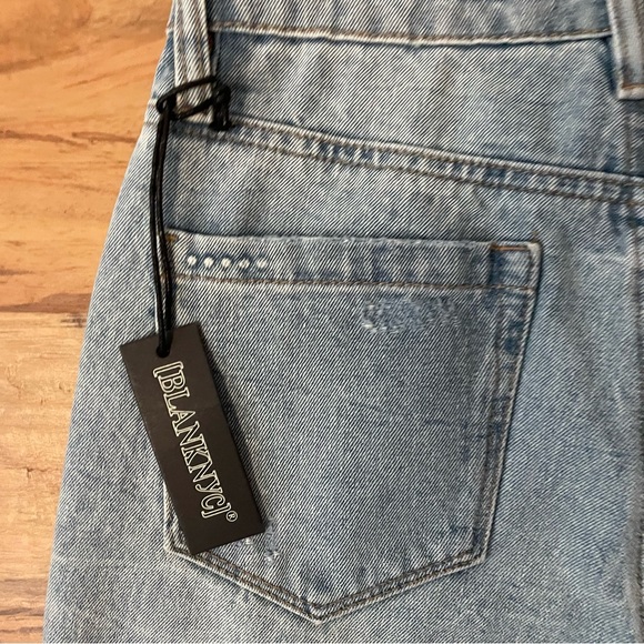 BLANK NYC Madison Crop Distressed Women’s Light Wash Jeans - Picture 14 of 16